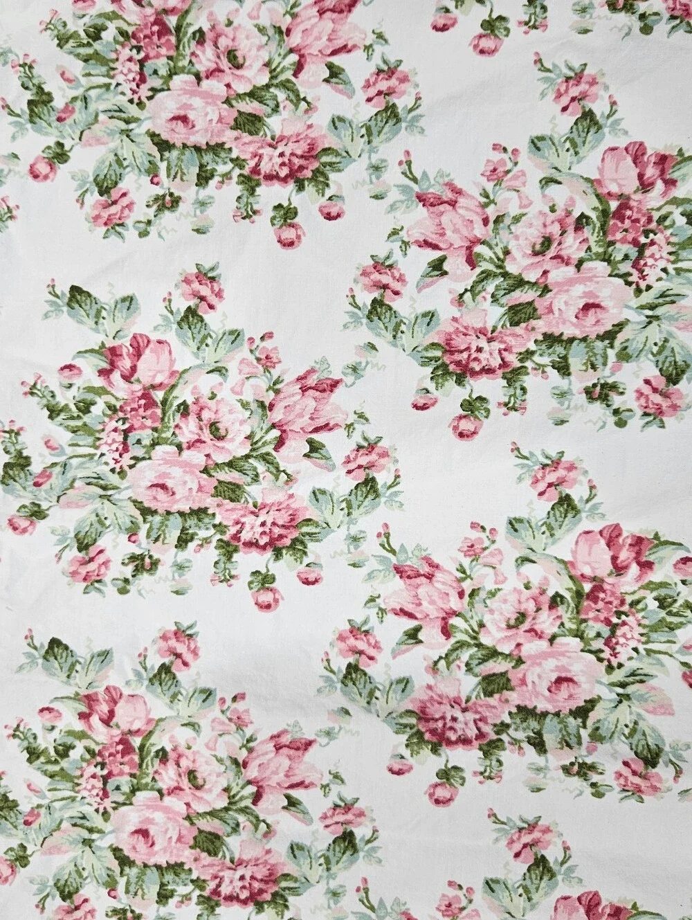Feather & Stitch NY Pink Green Rose Bouquet TWIN/TWIN XL 300 Count Flat Sheet